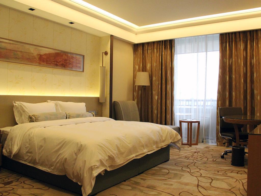 Suzhou Gold Coast Resort Room photo